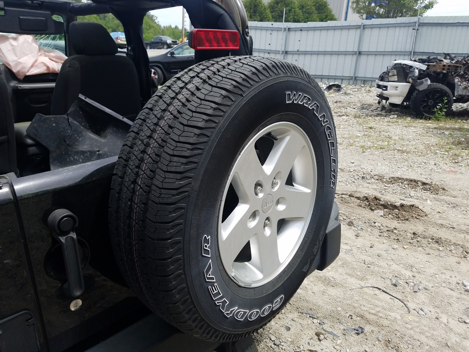 Photo 9 from auction – 2016 JEEP WRANGLER S with VIN 1C4AJWAGXGL258521