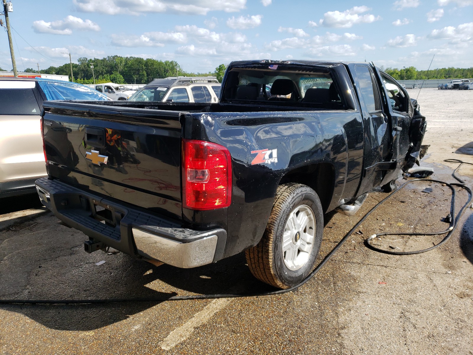 Photo 4 from auction – 2012 CHEVROLET SILVERADO with VIN 1GCRKSE75CZ287211