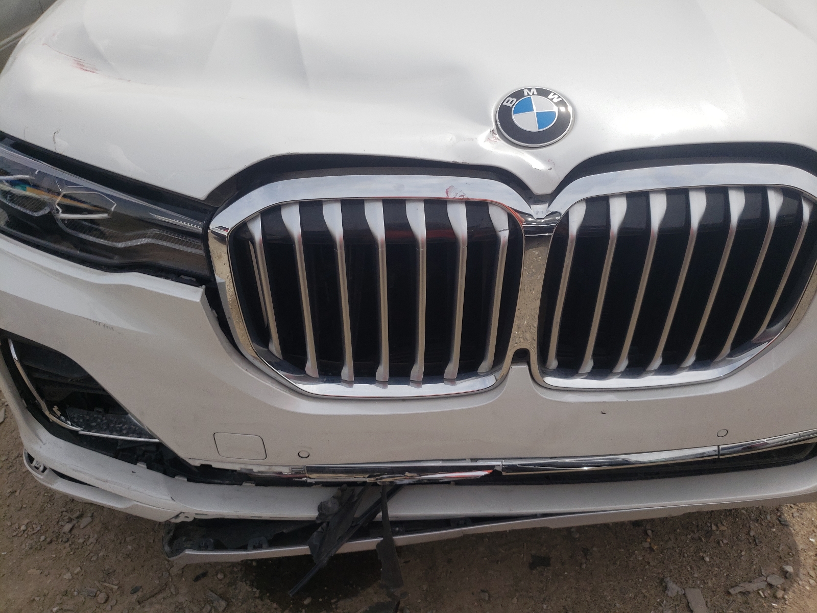Photo 9 from auction – 2020 BMW X7 XDRIVE4 with VIN 5UXCW2C00L9B59041