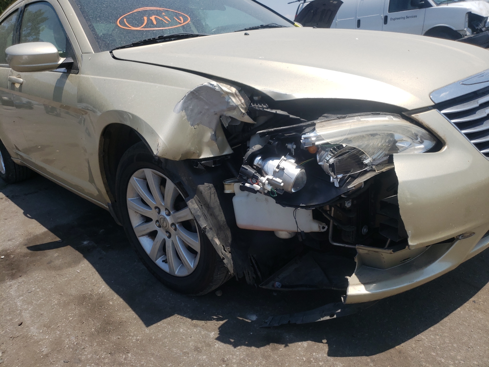Photo 9 from auction – 2011 CHRYSLER 200 TOURIN with VIN 1C3BC1FB7BN513061