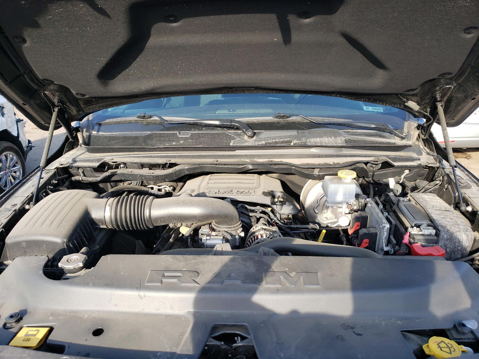 Photo 7 from auction – 2019 RAM 1500 BIG H with VIN 1C6SRFFT3KN783136