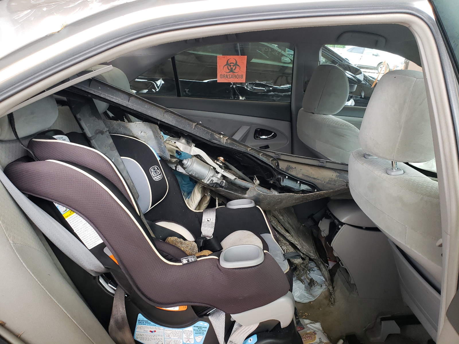 Photo 6 from auction – 2007 TOYOTA CAMRY LE with VIN 4T1BK46KX7U048428