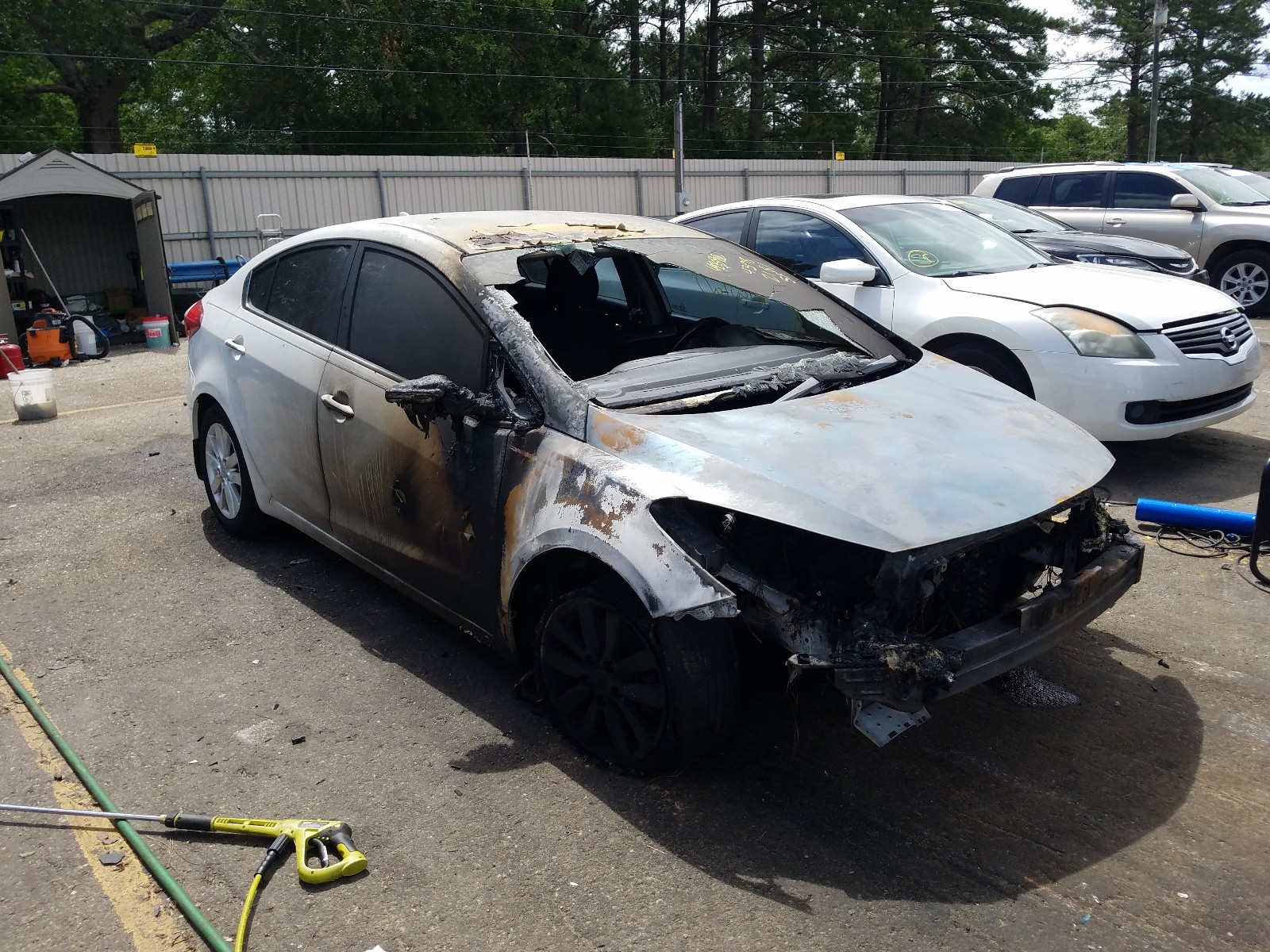 KIA FORTE EX 2015 z numerem VIN KNAFX4A85F5266365 - Zdjęcie z aukcji