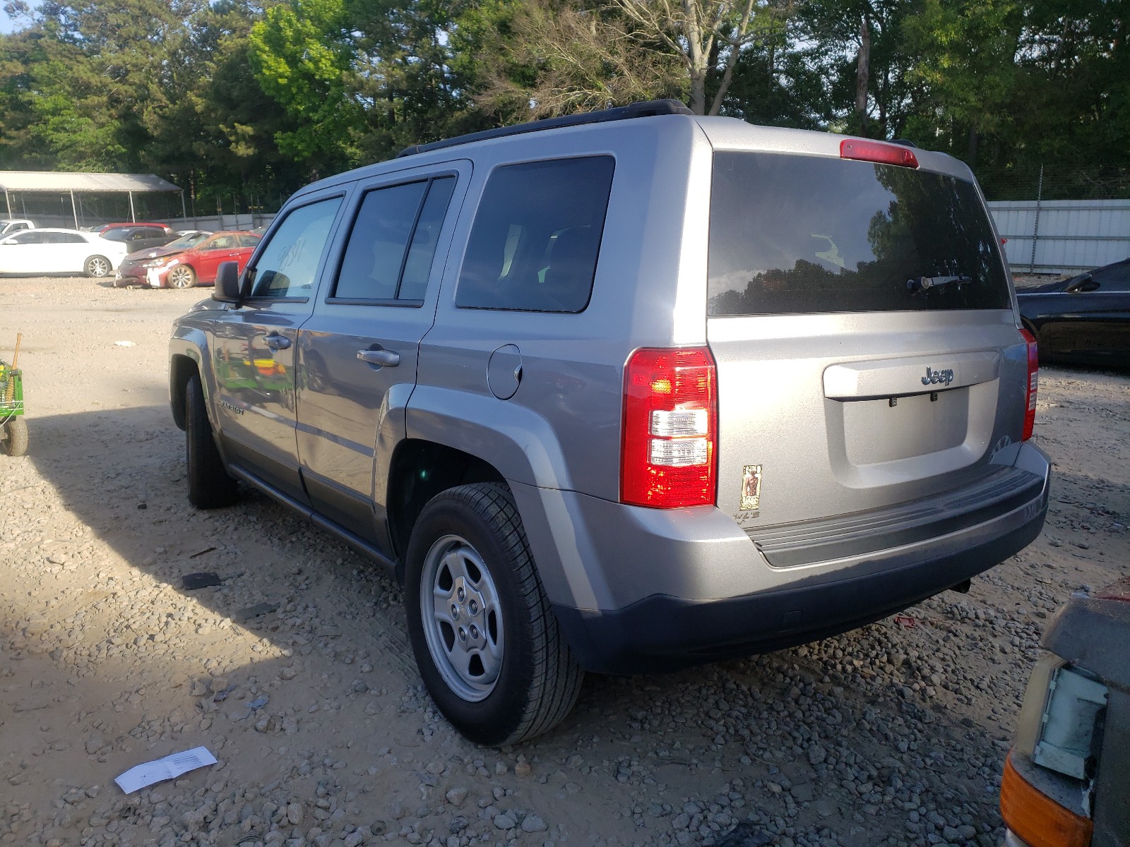 Photo 3 from auction – 2016 JEEP PATRIOT SP with VIN 1C4NJPBA0GD688053