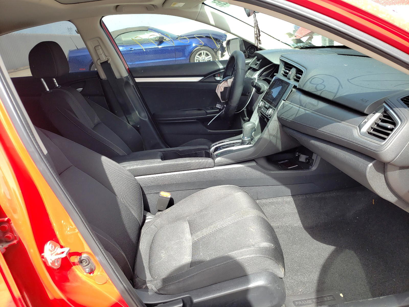 Photo 5 from auction – 2016 HONDA CIVIC EX with VIN 2HGFC2F75GH550240