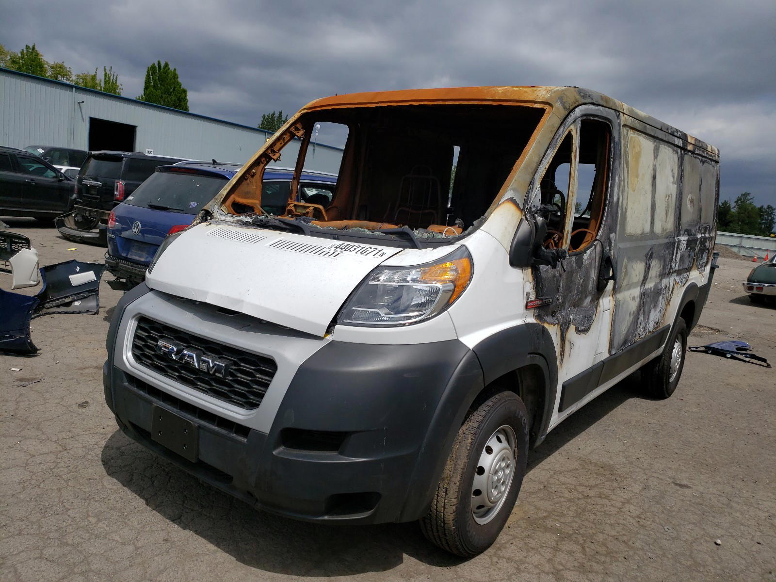 Photo 2 from auction – 2020 RAM PROMASTER with VIN 3C6TRVAG1LE107699