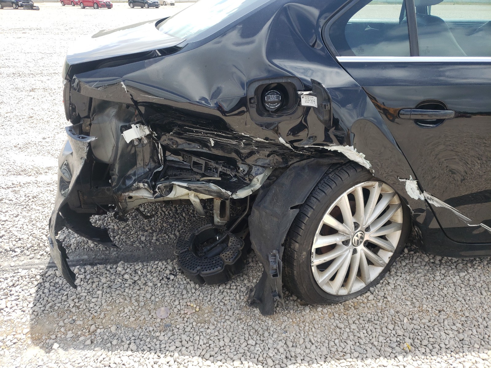 Photo 9 from auction – 2016 VOLKSWAGEN JETTA SEL with VIN 3VWL17AJ0GM220429