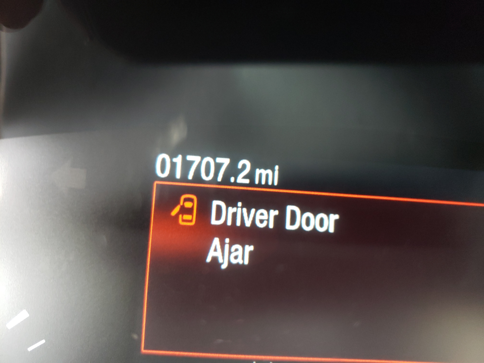 Photo 8 from auction – 2020 FORD ESCAPE SE with VIN 1FMCU0G67LUC20904