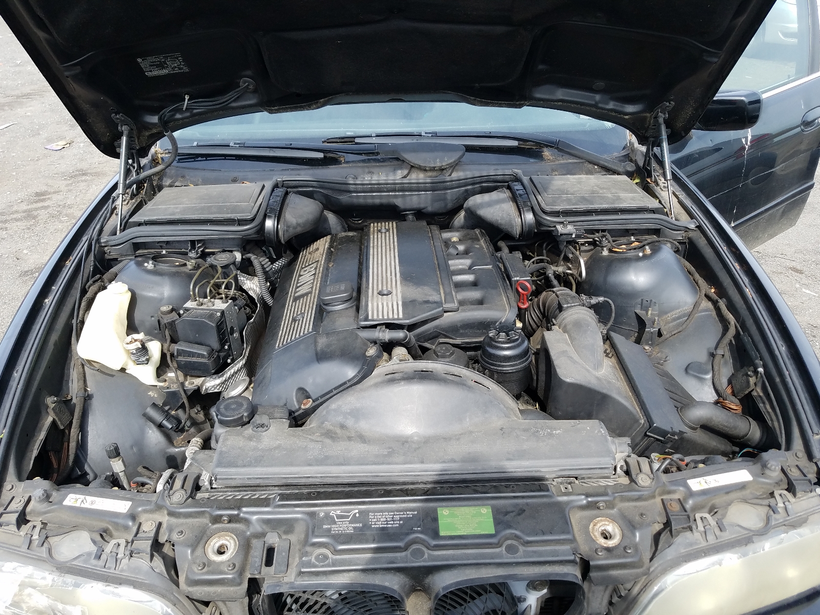 Photo 7 from auction – 2003 BMW 525 I AUTO with VIN WBADT434X3G033594