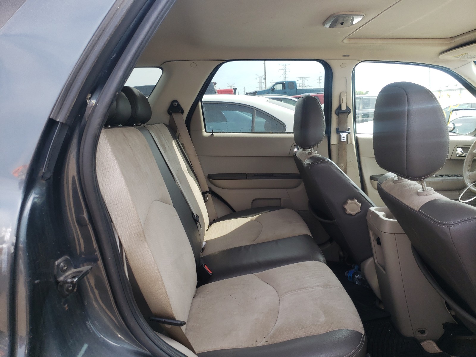 Photo 6 from auction – 2008 MERCURY MARINER with VIN 4M2CU87108KJ27730