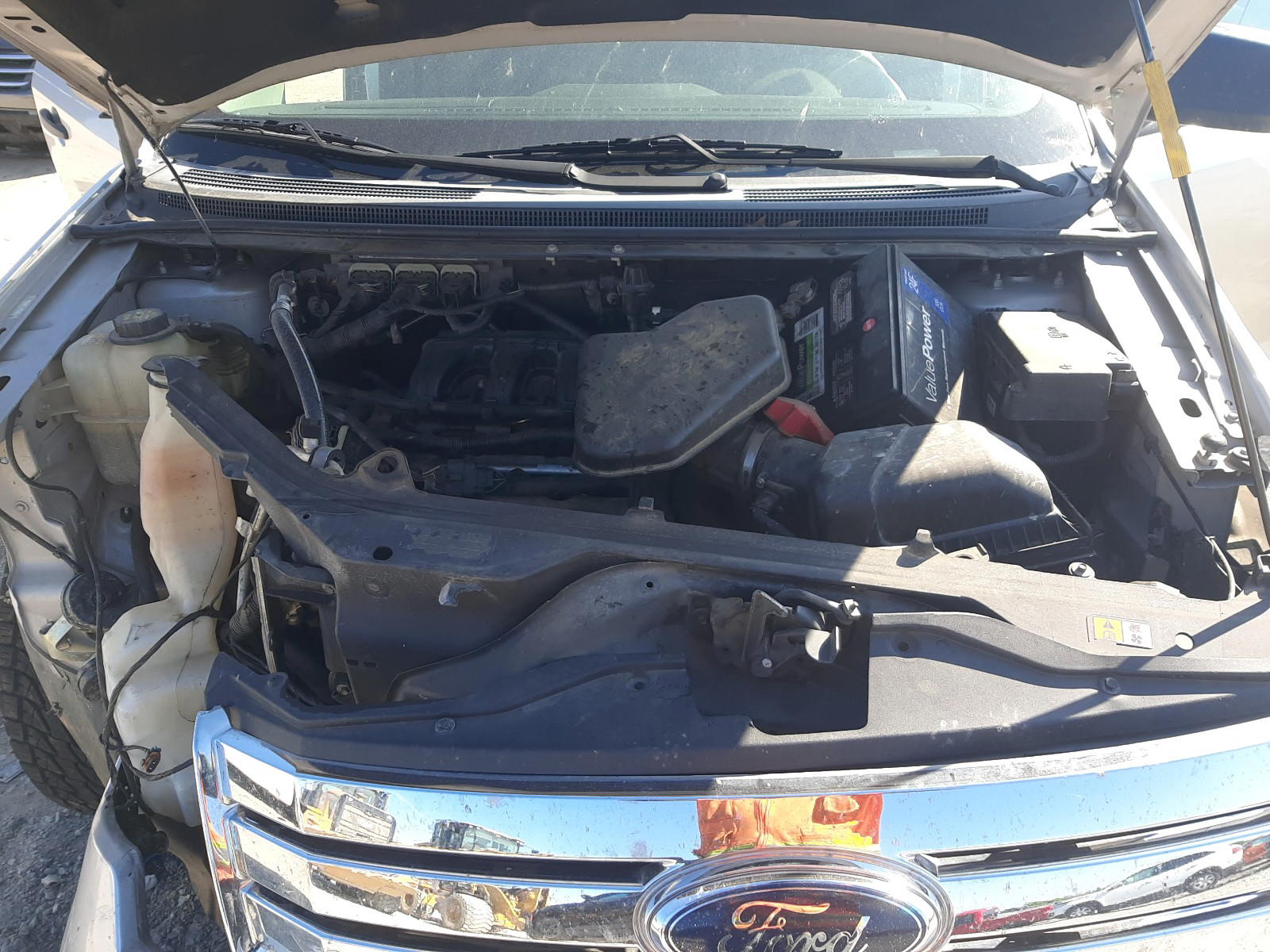 Photo 7 from auction – 2010 FORD EDGE SE with VIN 2FMDK3GC4ABB27164