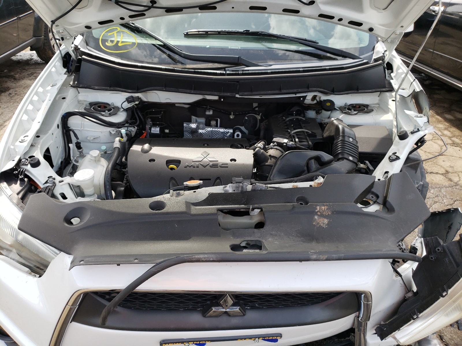 Zdjęcie 7 z aukcji – 2011 MITSUBISHI OUTLANDER z VIN JA4AP4AU6BZ004698
