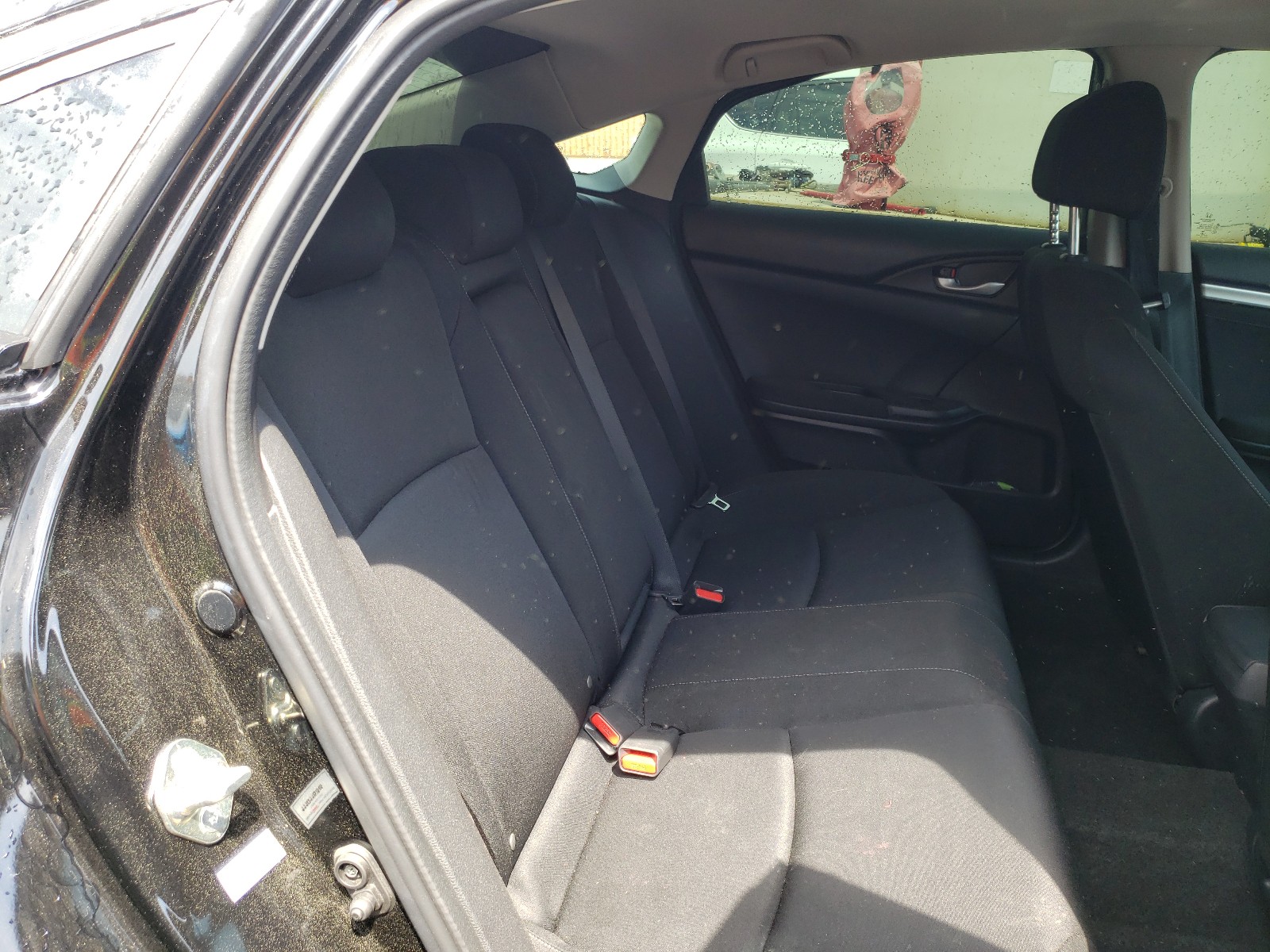 Photo 6 from auction – 2018 HONDA CIVIC EX with VIN 2HGFC2F88JH021218
