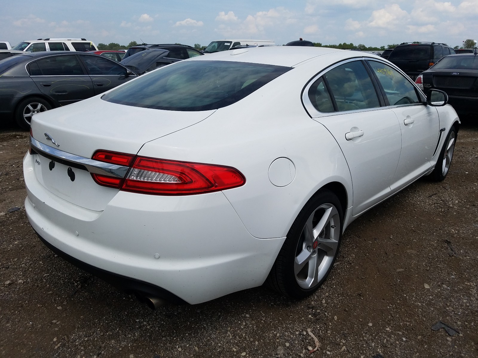 صورة رقم 4 من المزاد - 2012 JAGUAR XF مع VIN SAJWA0FB5CLS29357