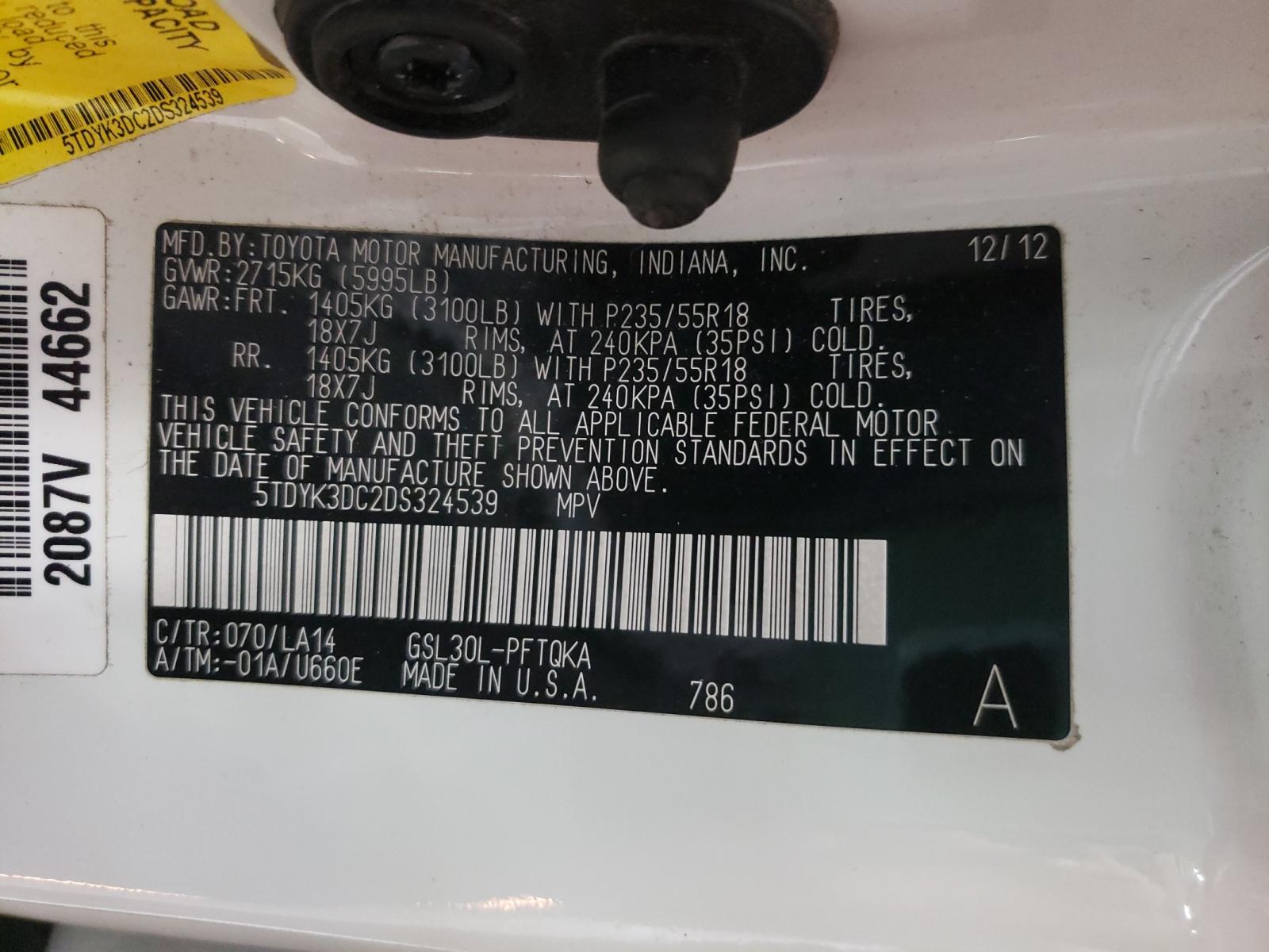 Photo 10 from auction – 2013 TOYOTA SIENNA XLE with VIN 5TDYK3DC2DS324539