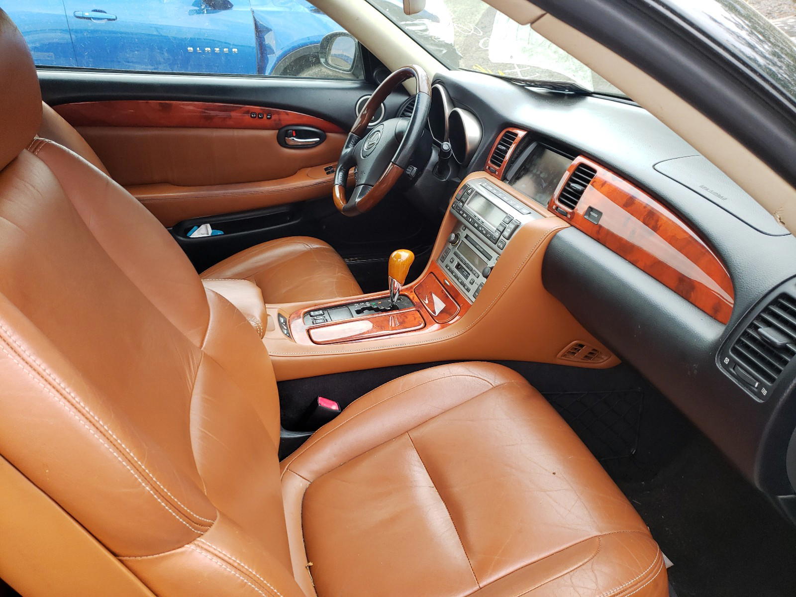Photo 5 from auction – 2002 LEXUS SC 430 with VIN JTHFN48Y720033575