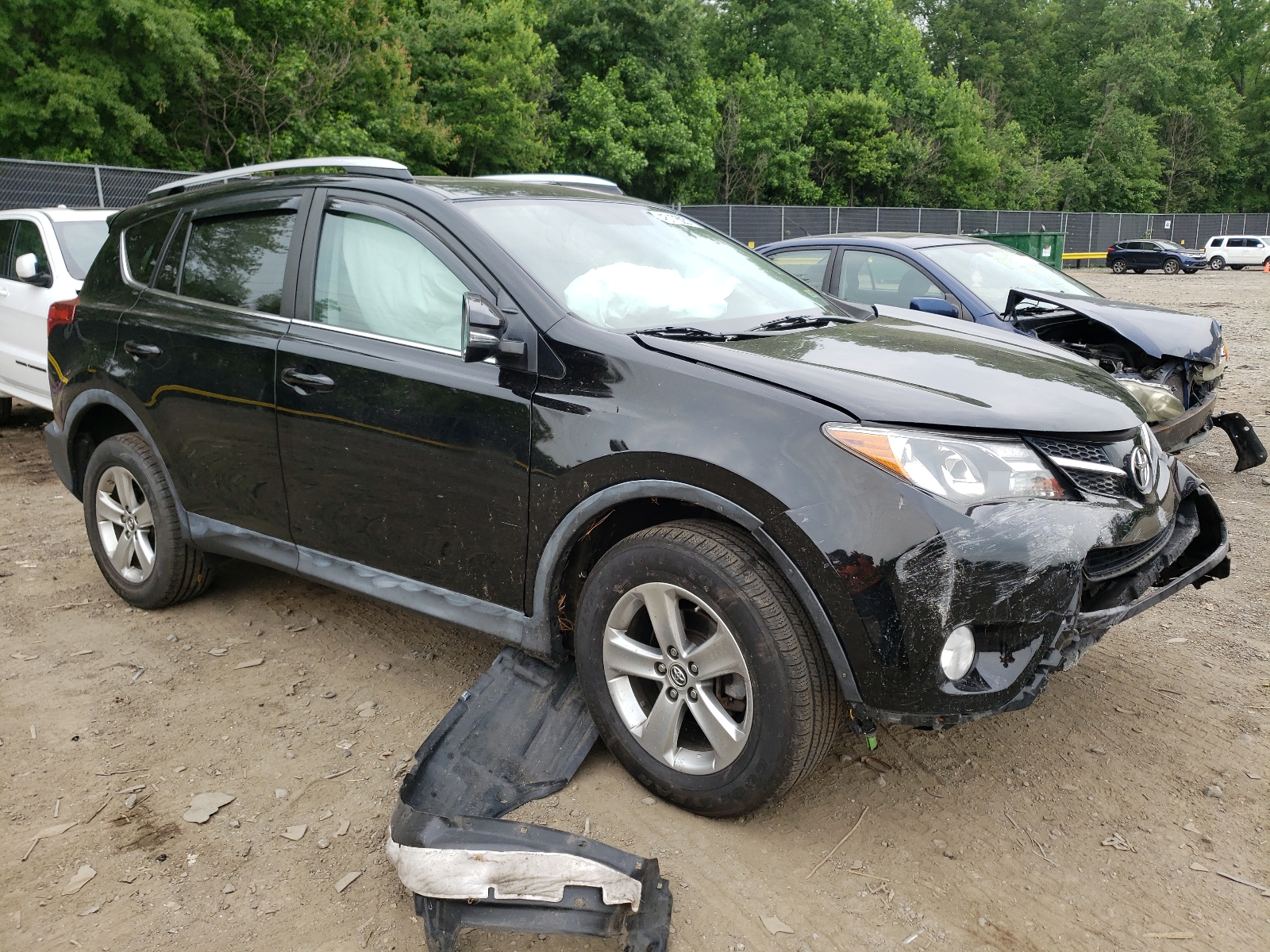 Photo 1 from auction – 2015 TOYOTA RAV4 XLE with VIN 2T3RFREV7FW313243