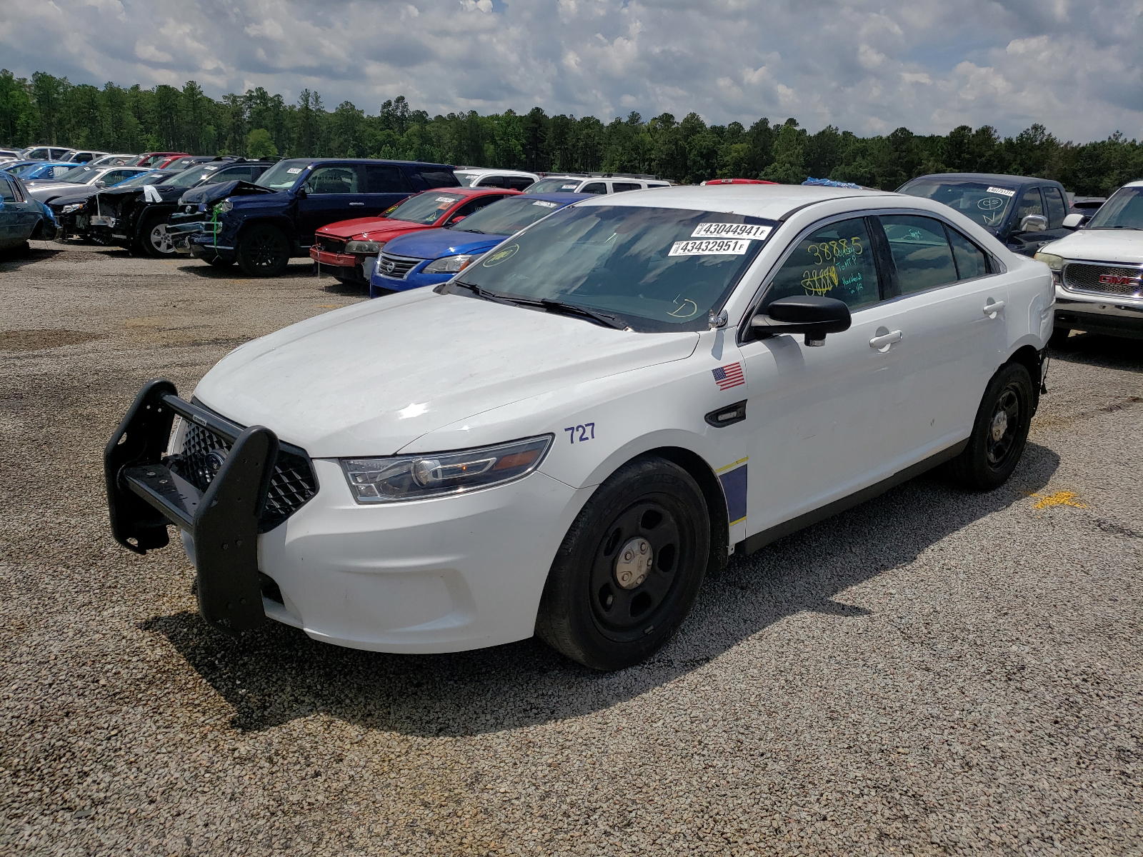 Photo 2 from auction – 2019 FORD TAURUS POL with VIN 1FAHP2MT2KG103516
