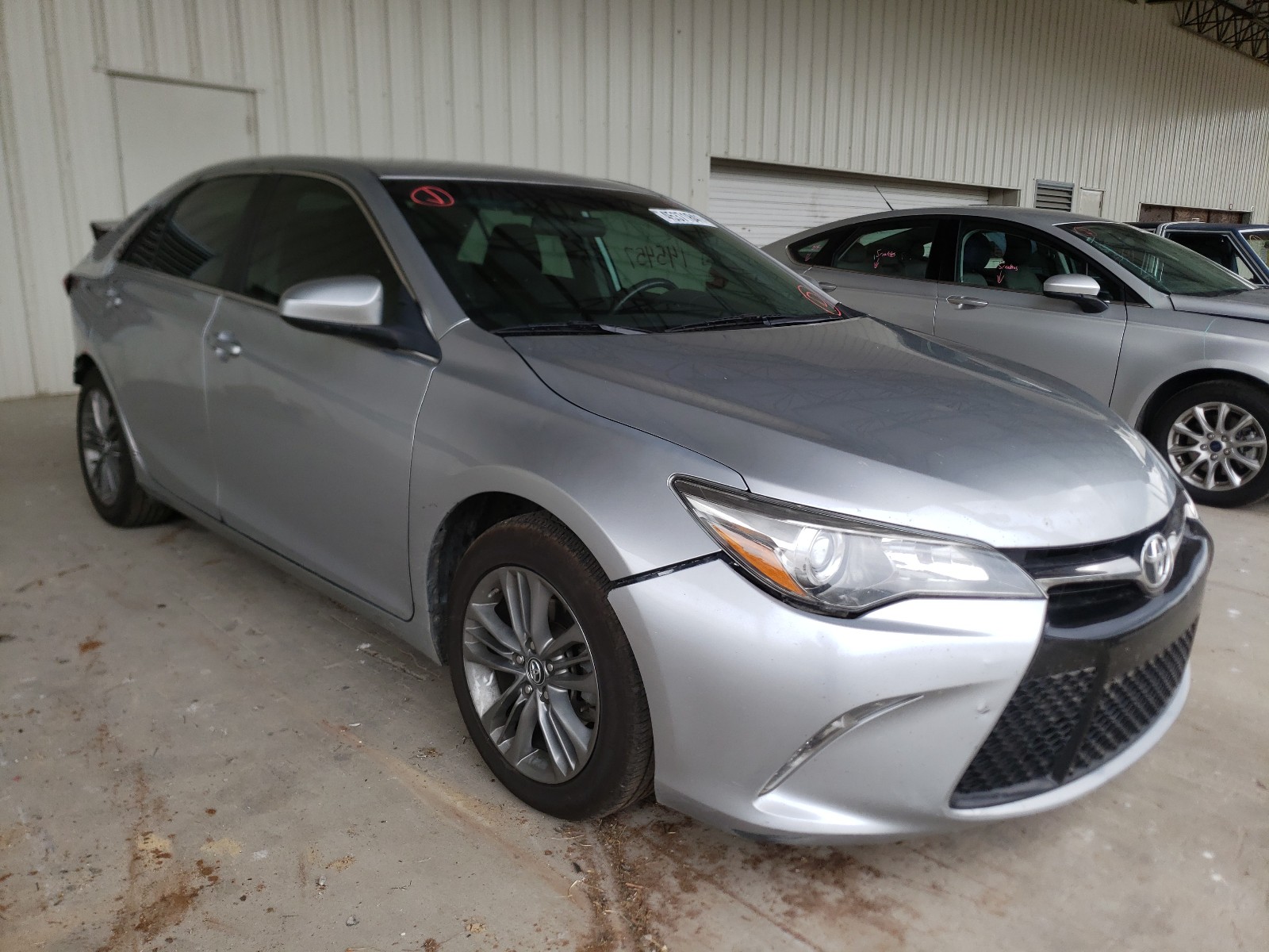 Photo 1 from auction – 2017 TOYOTA CAMRY LE with VIN 4T1BF1FK9HU316969