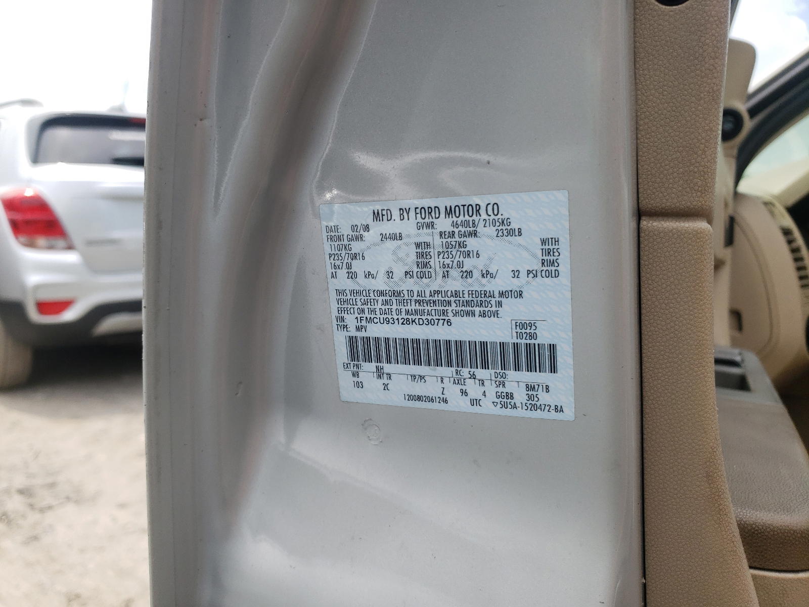 Photo 10 from auction – 2008 FORD ESCAPE XLT with VIN 1FMCU93128KD30776