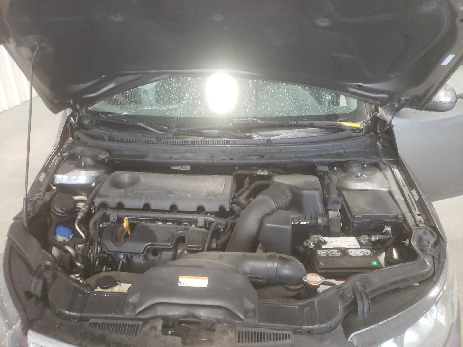 Photo 7 from auction – 2011 KIA FORTE EX with VIN KNAFU5A29B5381636
