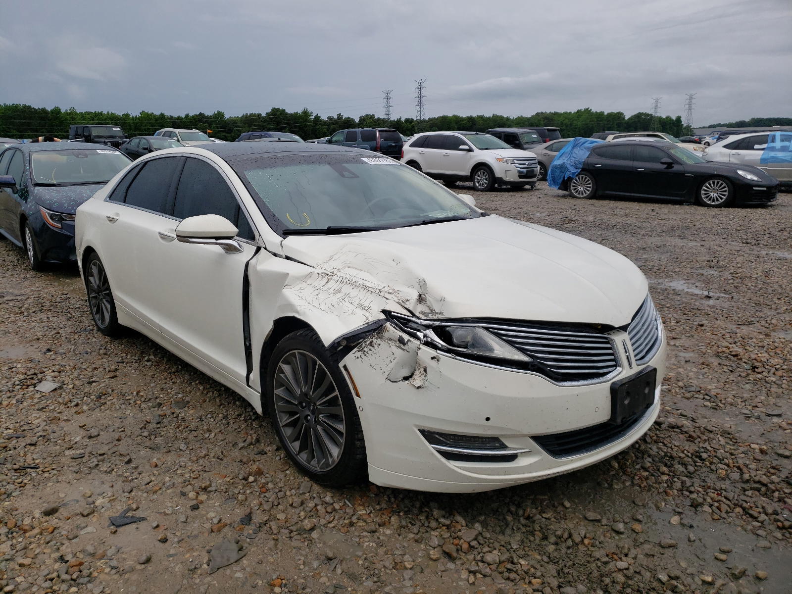 LINCOLN MKZ 2013 with VIN 3LN6L2GK3DR816688 - Photo from auction