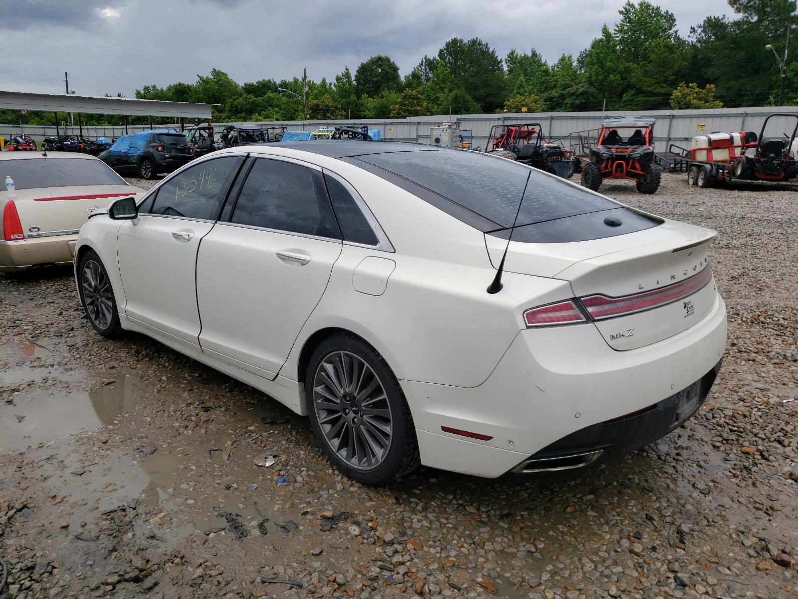 Photo 3 from auction – 2013 LINCOLN MKZ with VIN 3LN6L2GK3DR816688