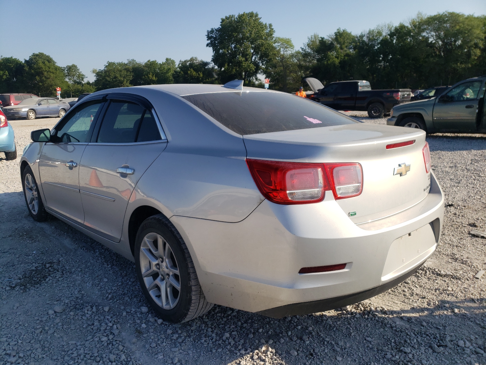 Photo 3 from auction – 2015 CHEVROLET MALIBU 1LT with VIN 1G11C5SLXFF350489