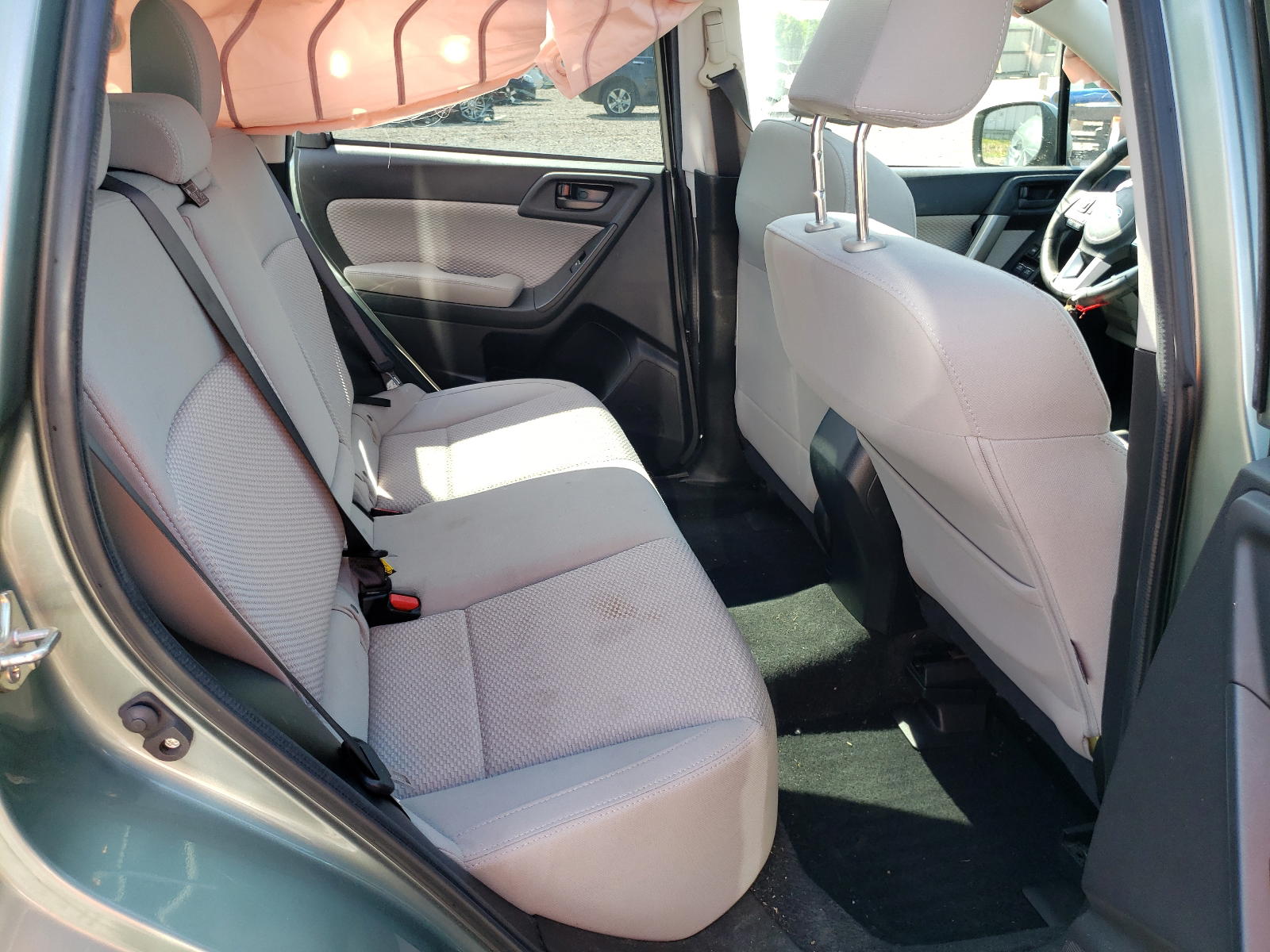Photo 6 from auction – 2018 SUBARU FORESTER 2 with VIN JF2SJAGC9JH463948