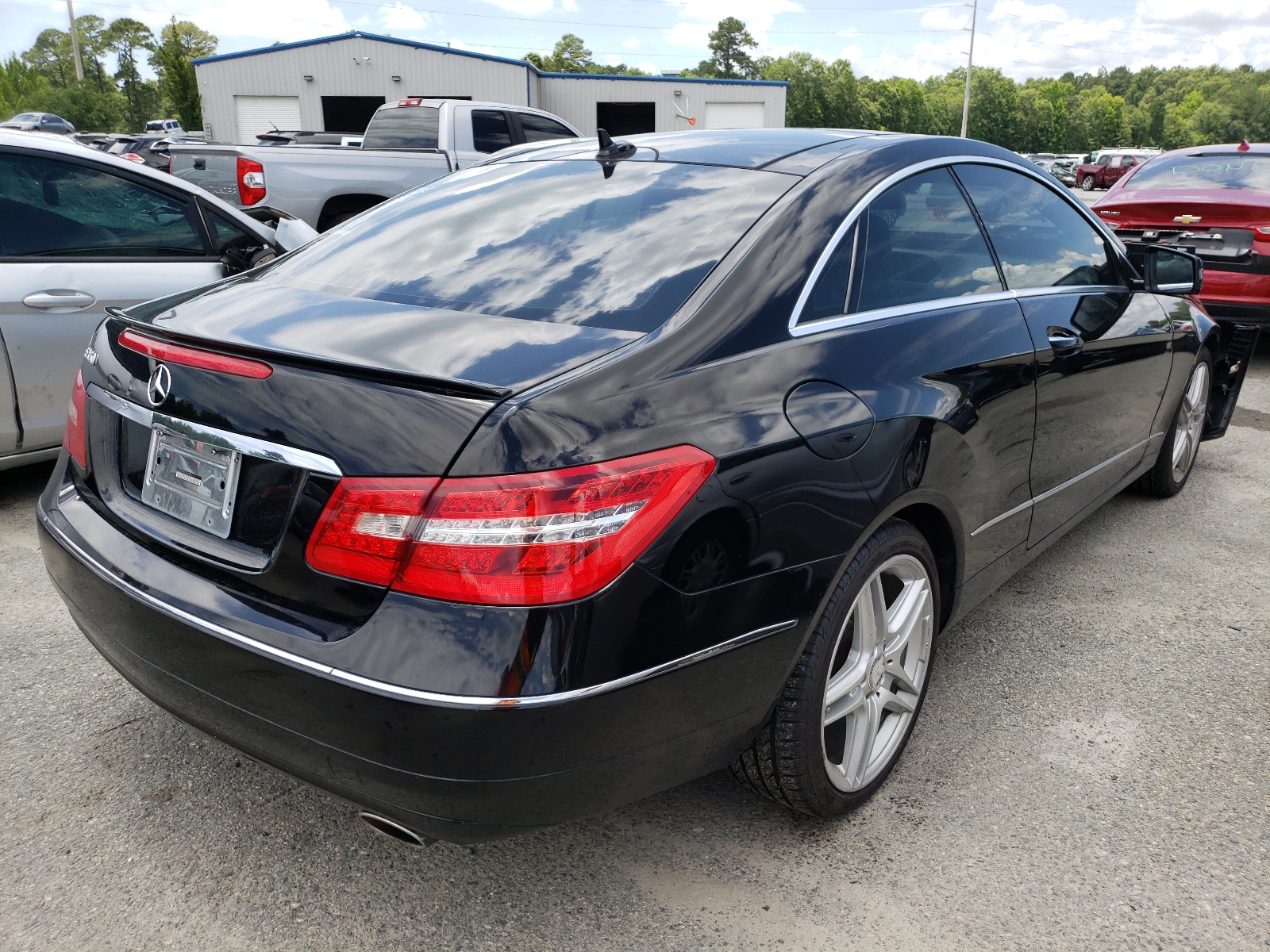 Photo 4 from auction – 2013 MERCEDES-BENZ E 350 with VIN WDDKJ5KB5DF204593