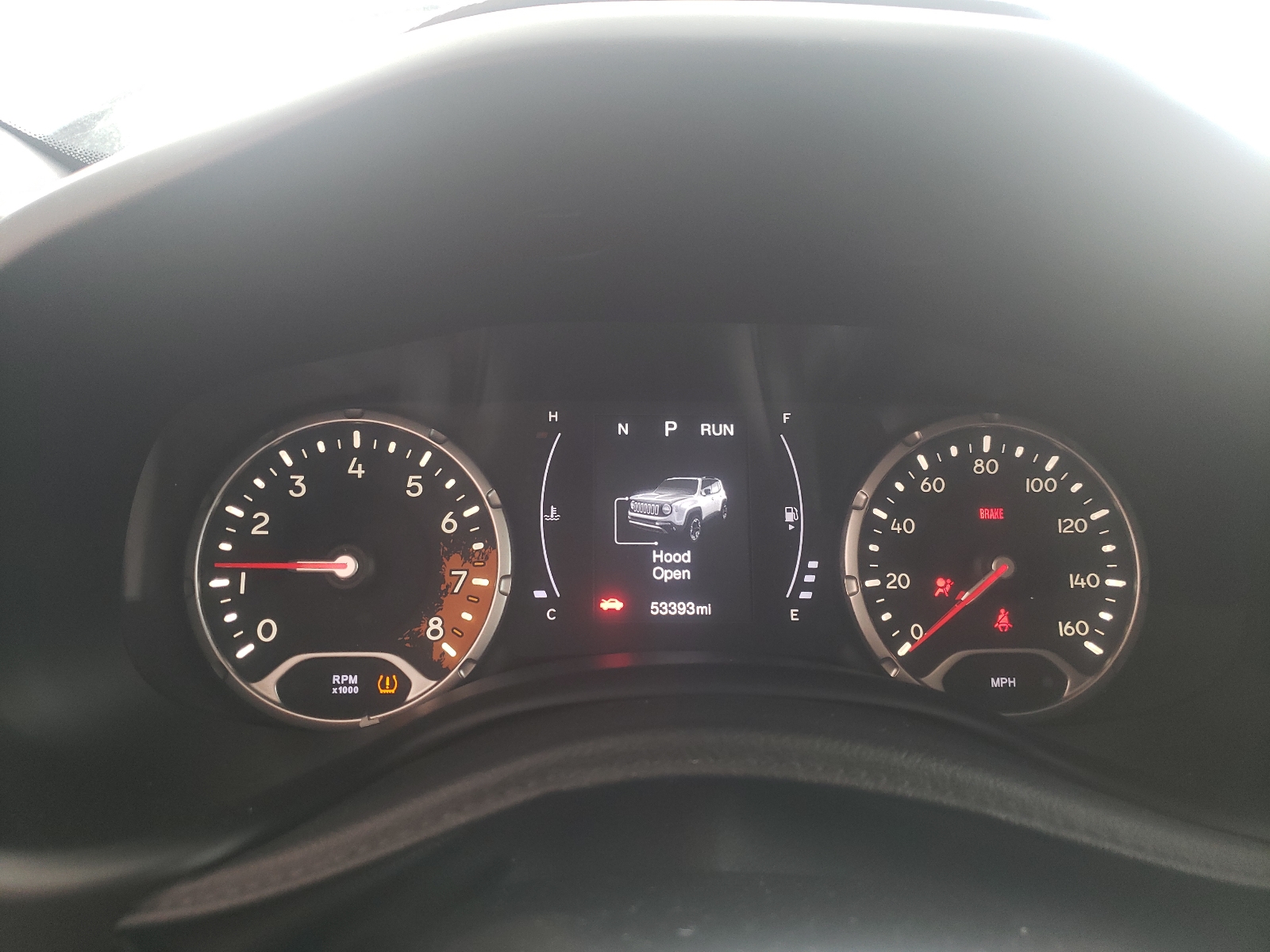 Photo 8 from auction – 2018 JEEP RENEGADE L with VIN ZACCJABB0JPH13197