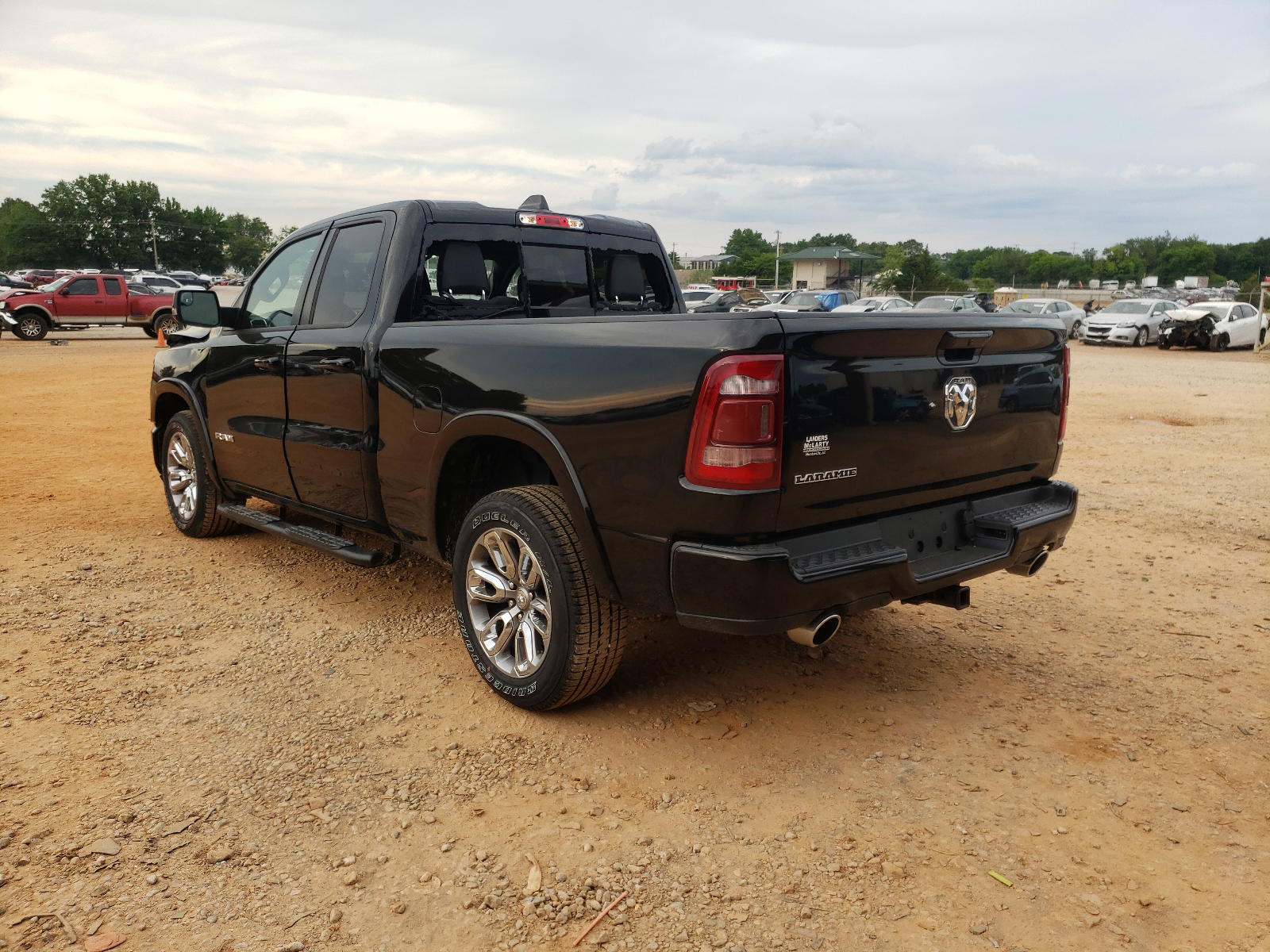Photo 3 from auction – 2019 RAM 1500 LARAM with VIN 1C6RREDTXKN792914