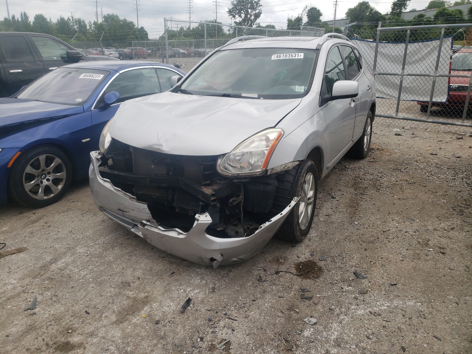 Photo 2 from auction – 2013 NISSAN ROGUE with VIN JN8AS5MV9DW130271