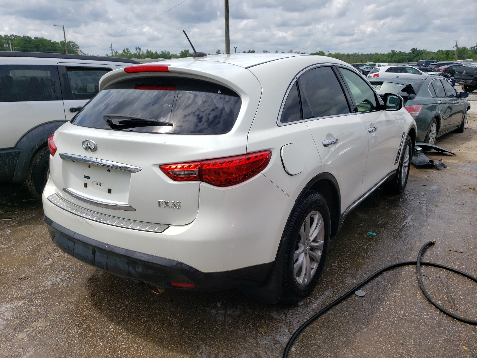 Photo 4 from auction – 2011 INFINITI FX35 with VIN JN8AS1MW2BM734318