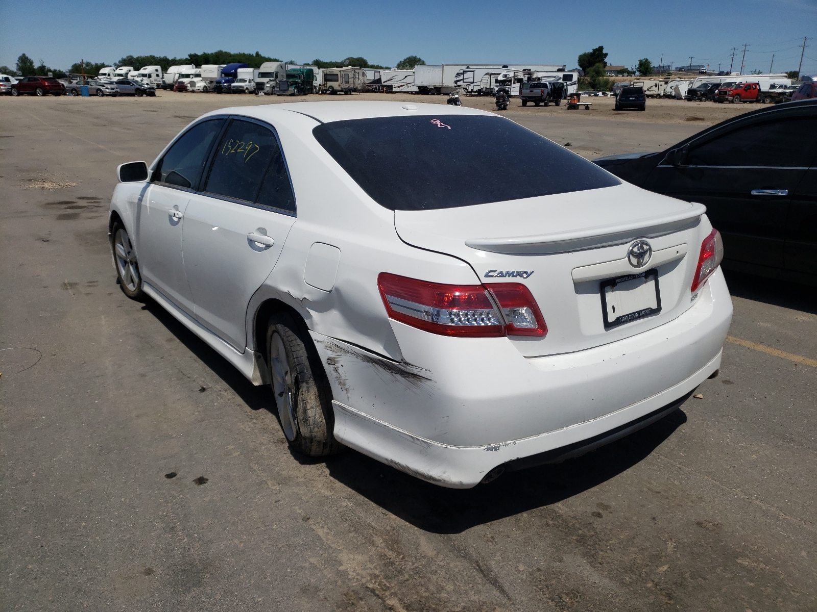 Foto 3 de la subasta – 2011 TOYOTA CAMRY BASE con VIN 4T1BF3EK5BU635175