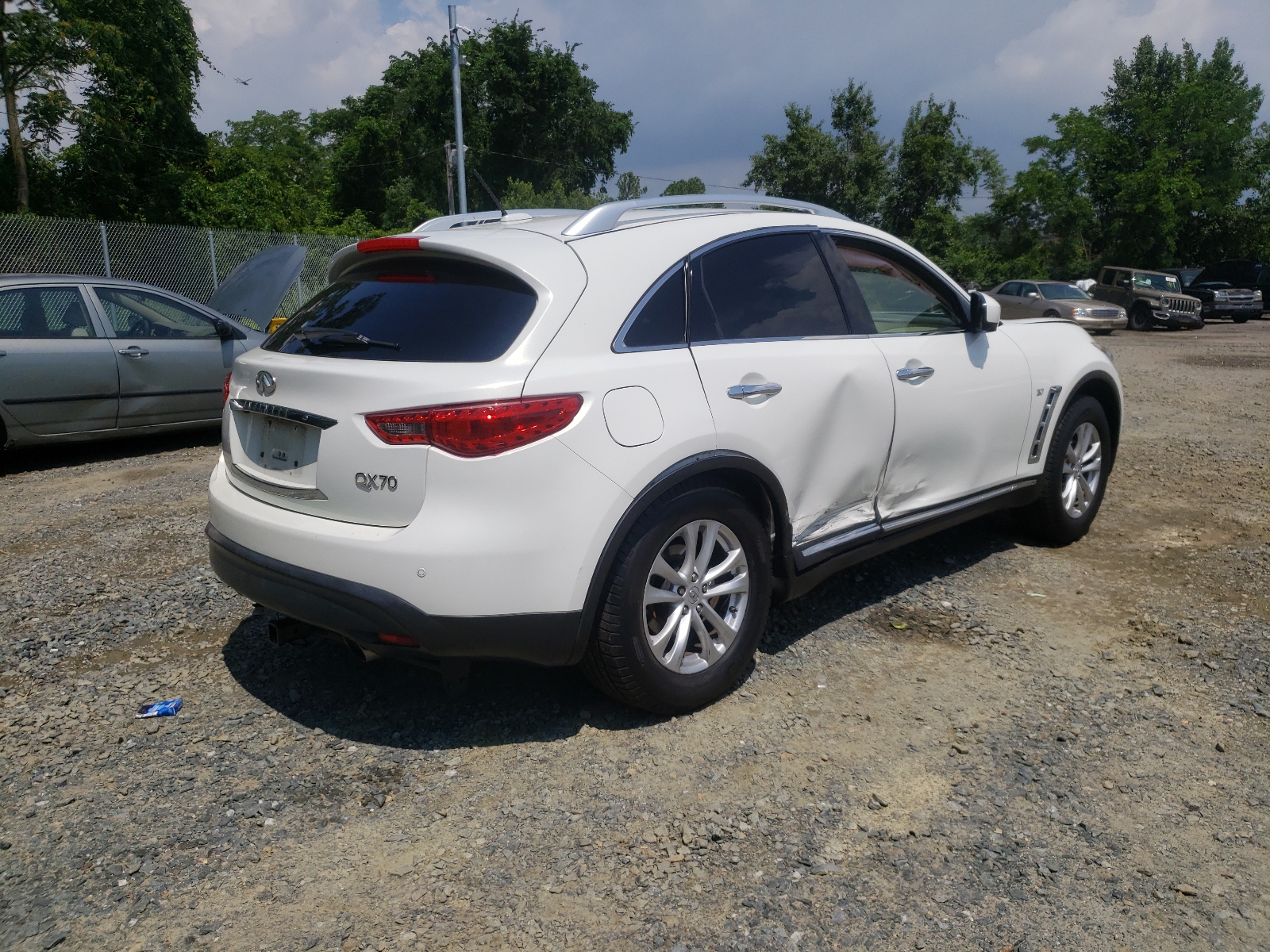 Photo 9 from auction – 2014 INFINITI QX70 with VIN JN8CS1MW1EM411052