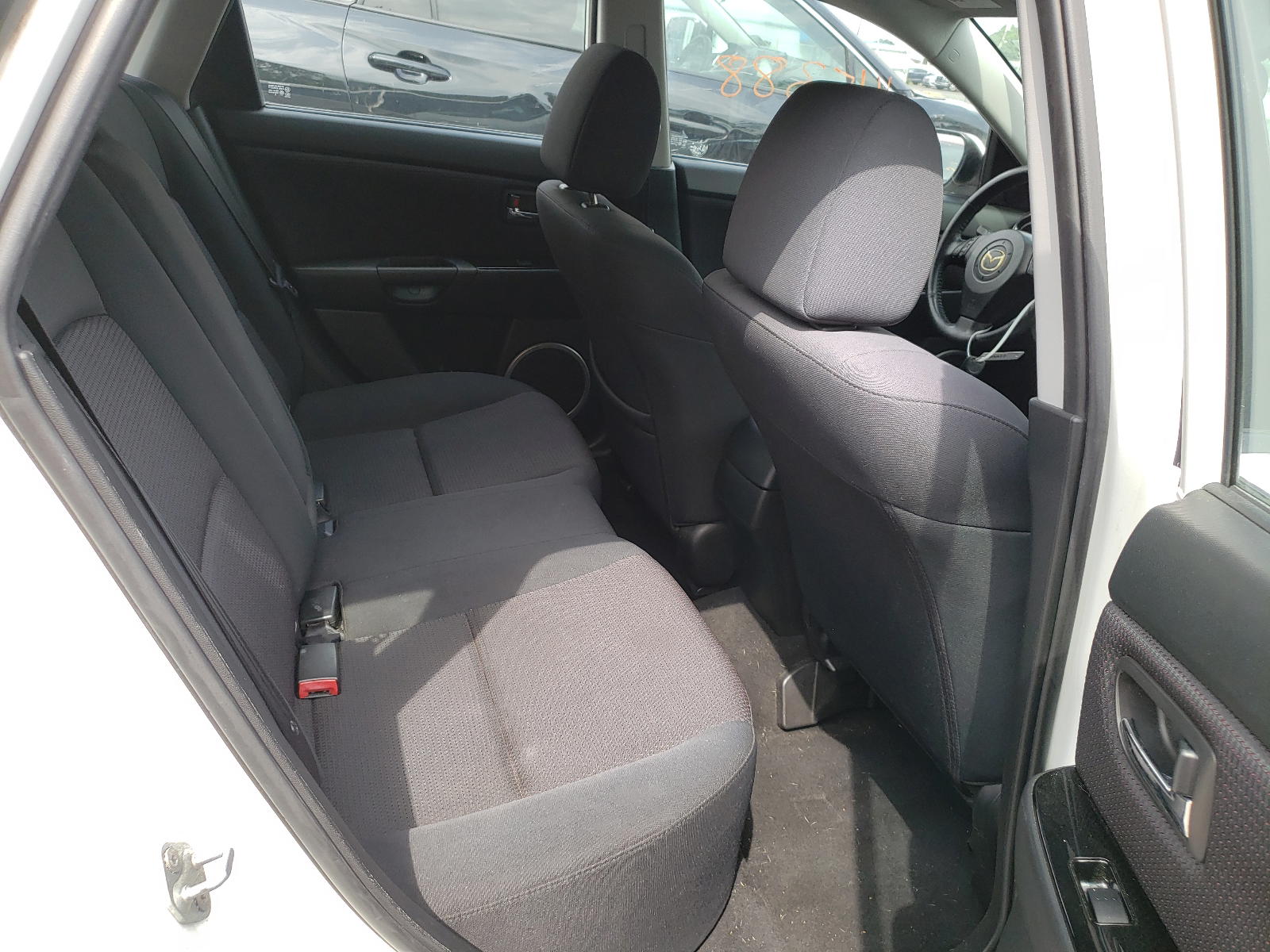 Photo 6 from auction – 2008 MAZDA 3 HATCHBAC with VIN JM1BK343781162173