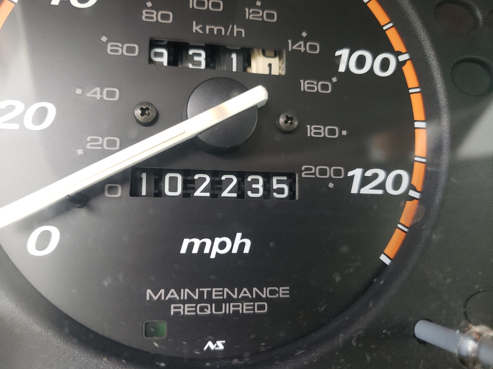 Photo 8 from auction – 1998 HONDA CR-V LX with VIN JHLRD1849WC071622