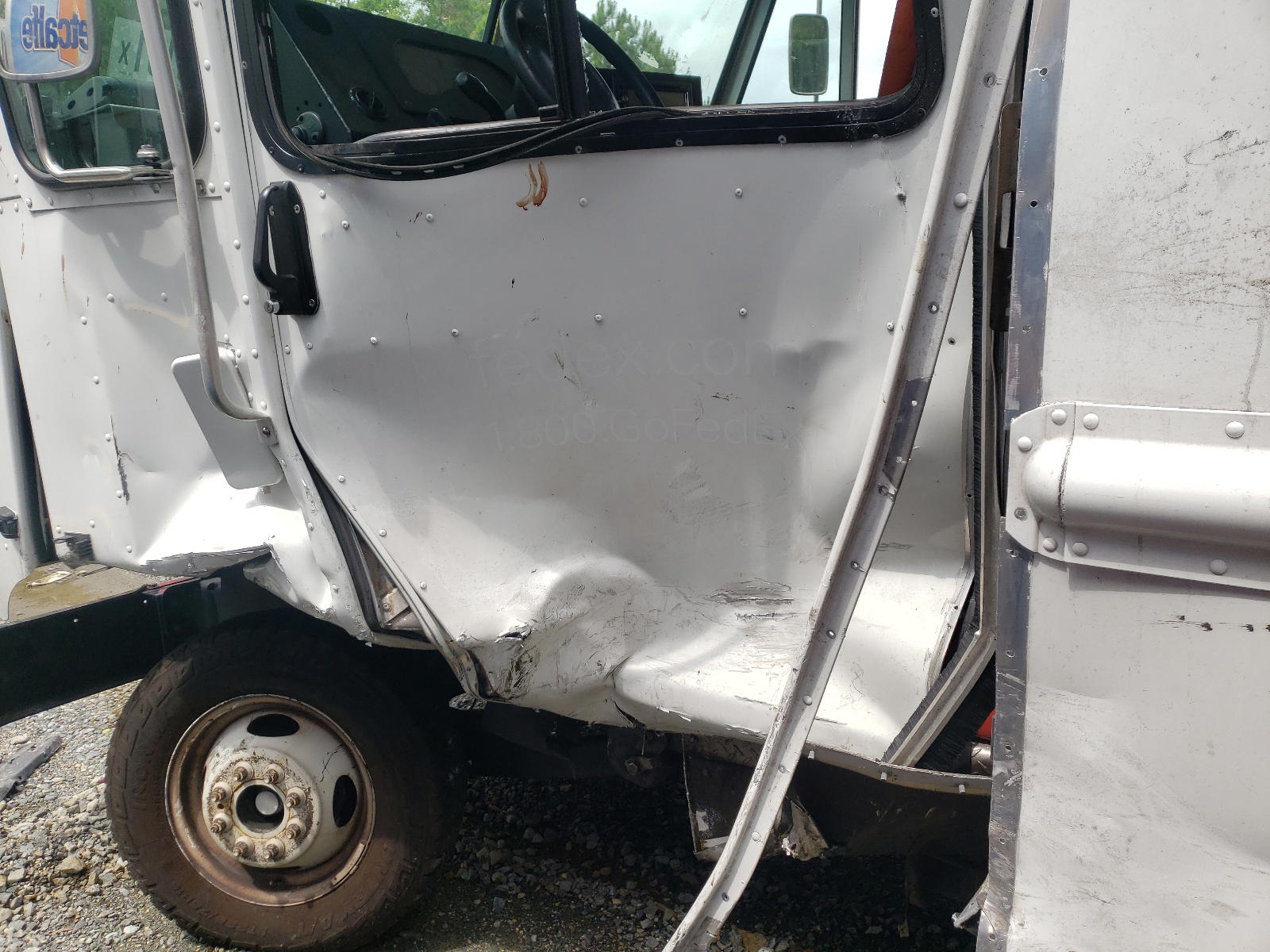 Photo 9 from auction – 2019 FORD ECONOLINE with VIN 1FC3E4K67KDC09920