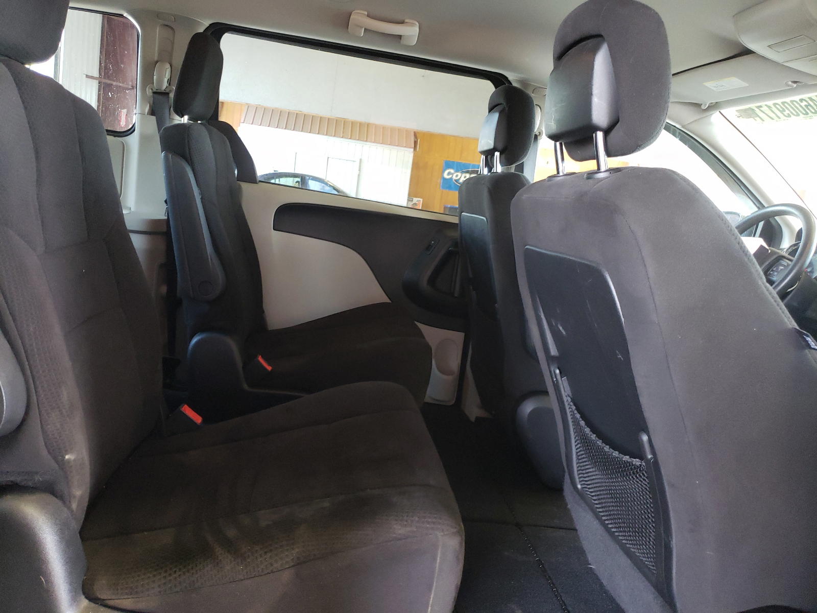 Photo 6 from auction – 2013 DODGE GRAND CARA with VIN 2C4RDGBG2DR692269