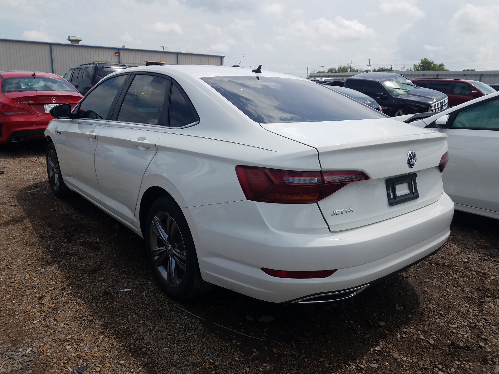 Photo 3 from auction – 2019 VOLKSWAGEN JETTA S with VIN 3VWC57BU2KM028046
