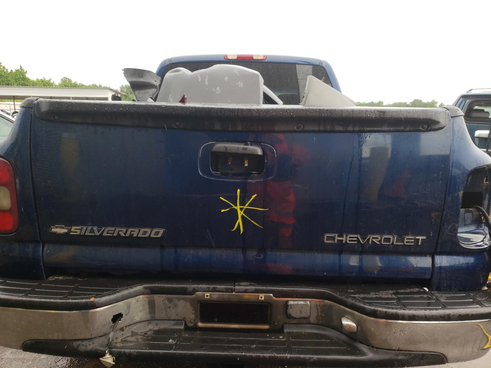 Photo 9 from auction – 2002 CHEVROLET SILVERADO with VIN 1GCEC19T52Z100237