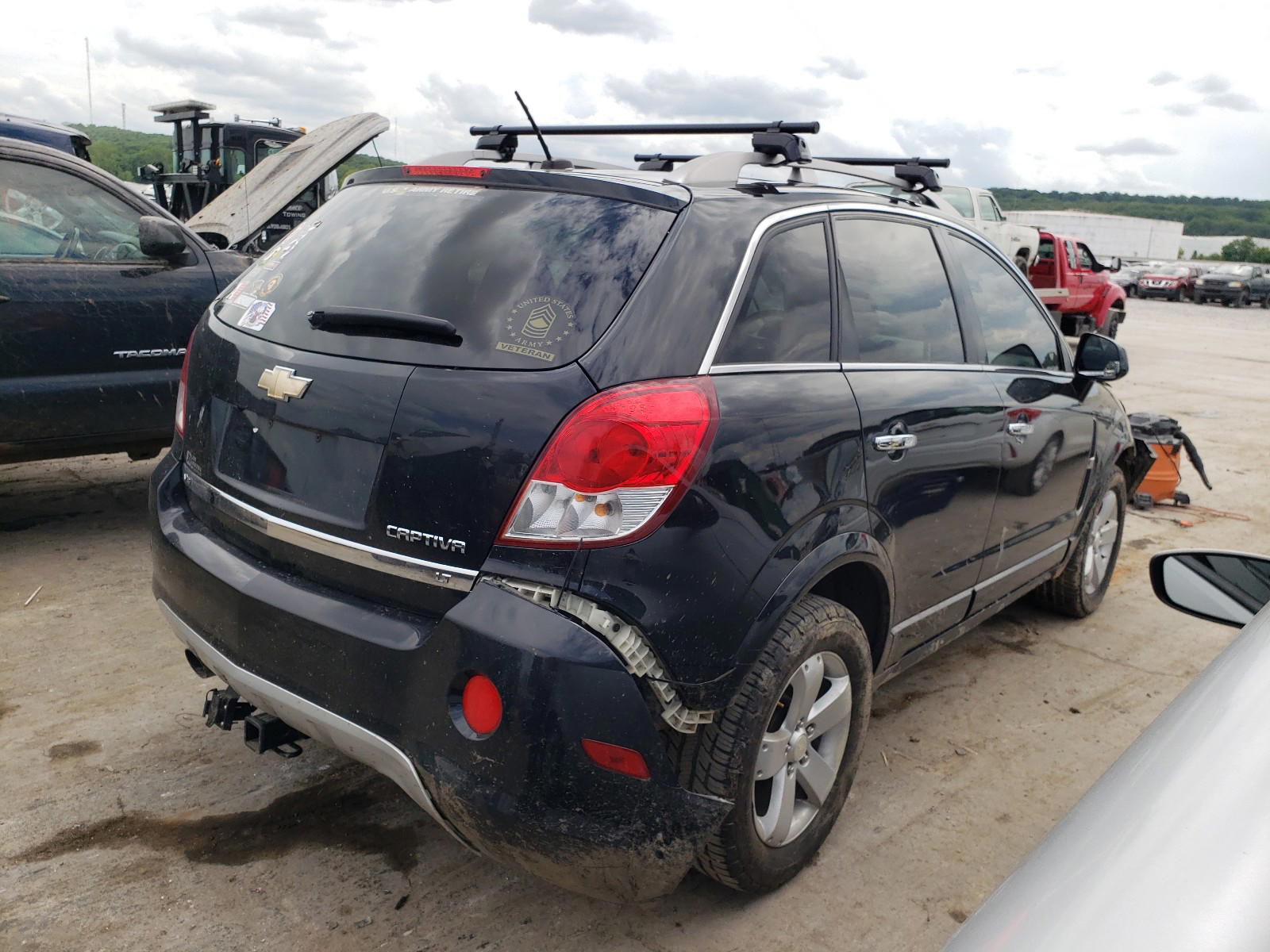 Photo 4 from auction – 2012 CHEVROLET CAPTIVA SP with VIN 3GNAL3E54CS628701