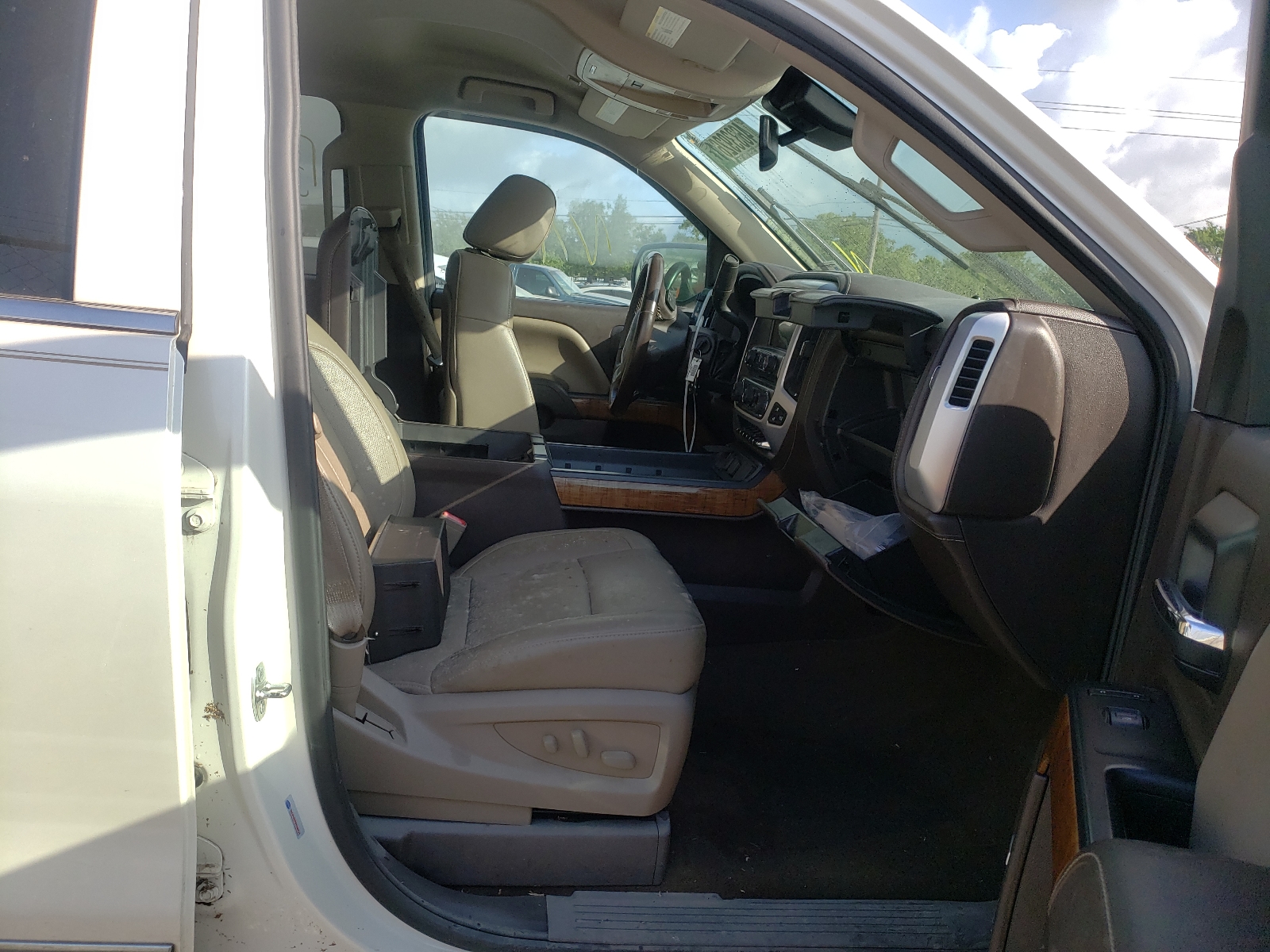 صورة رقم 5 من المزاد - 2014 GMC SIERRA K15 مع VIN 3GTU2VEC8EG539271