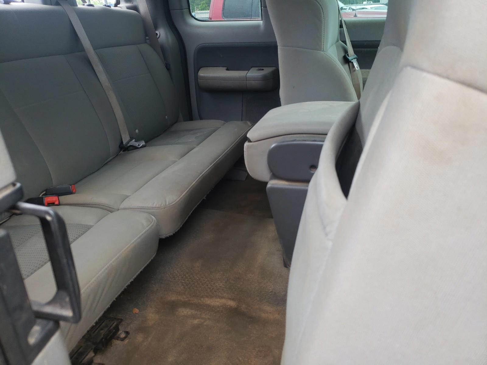 Photo 6 from auction – 2007 FORD F150 with VIN 1FTPX14V87FA28450