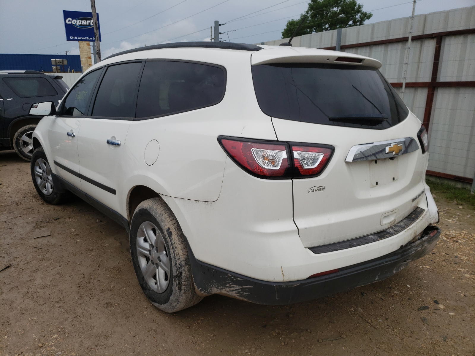 Photo 3 from auction – 2014 CHEVROLET TRAVERSE L with VIN 1GNKRFED5EJ228520