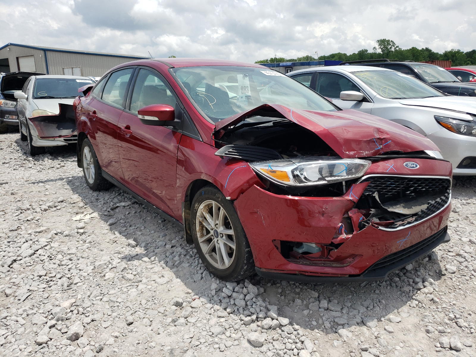 FORD FOCUS SE 2017 with VIN 1FADP3F27HL336316 - Photo from auction