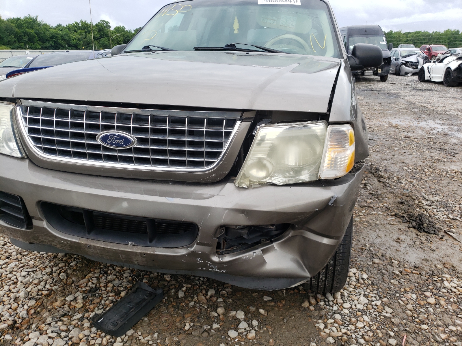 Фото 9 с аукциона – 2005 FORD EXPLORER X с VIN 1FMZU73K65ZA35402