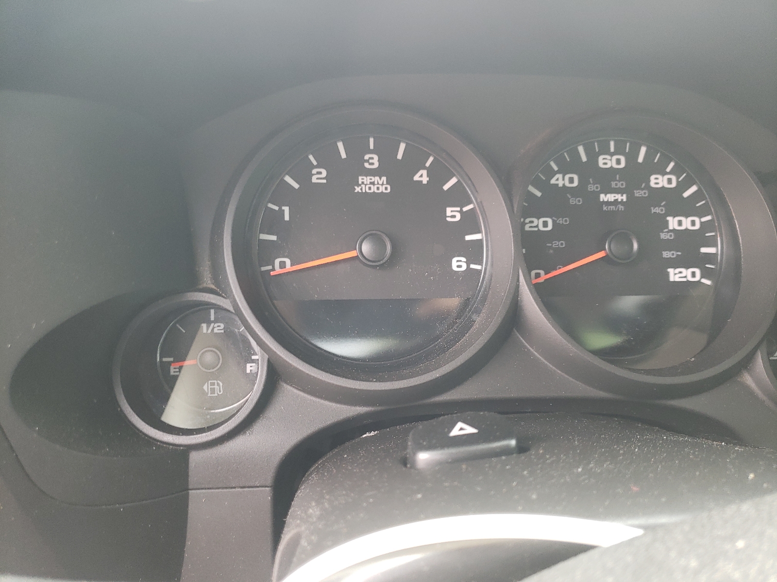 Photo 8 from auction – 2012 CHEVROLET SILVERADO with VIN 1GCNKPEA1CZ289027
