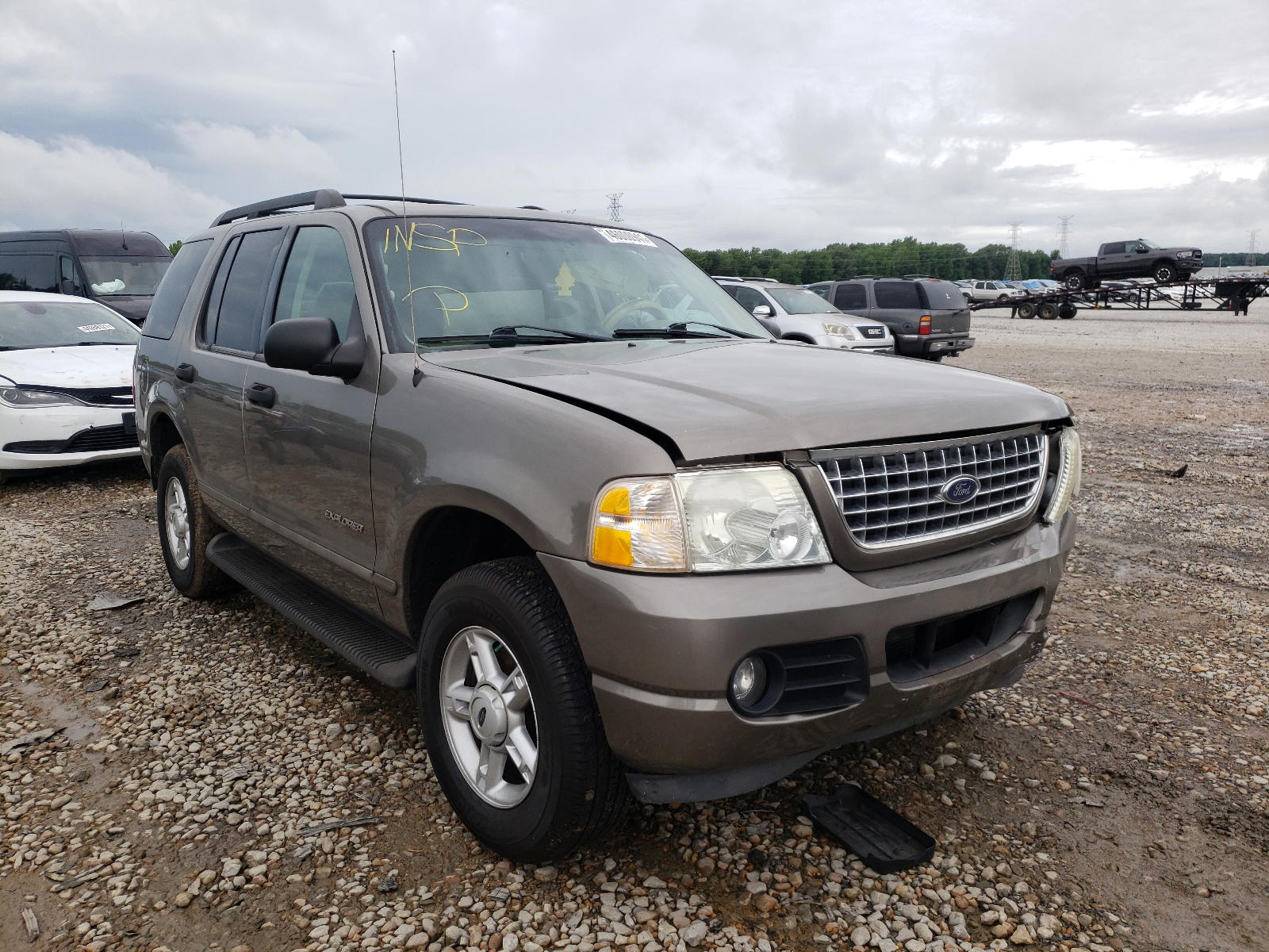 FORD EXPLORER X 2005 with VIN 1FMZU73K65ZA35402 - Photo from auction